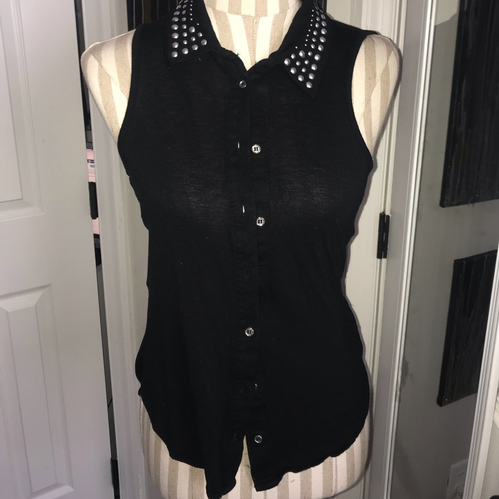 Studded Black Top BACK TO SCHOOL SALE 2 PIECE MIN
